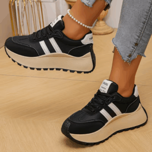Women's Low-Top Black & Beige Lace-Up Shoes